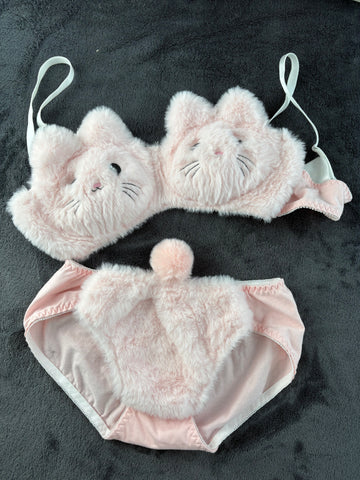 Velnaria Plushie Sets™