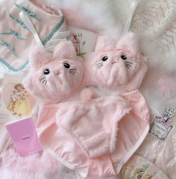 Velnaria Plushie Sets™