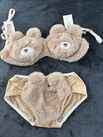 Velnaria Plushie Sets™
